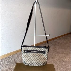 GUCCI GG Canvas Leather Shoulder Bag Beige Brown